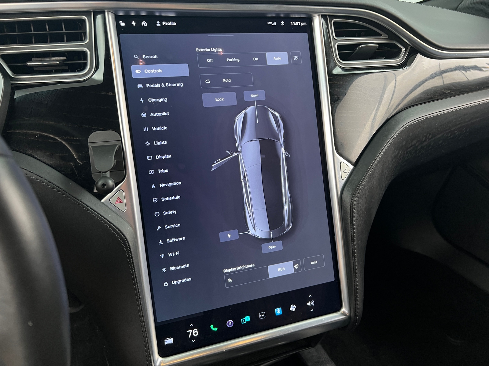 Thumbnail: 2017 Tesla Model S - 3