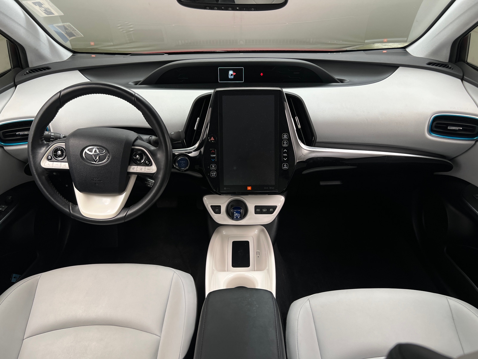 Thumbnail: 2017 Toyota Prius Prime - 2