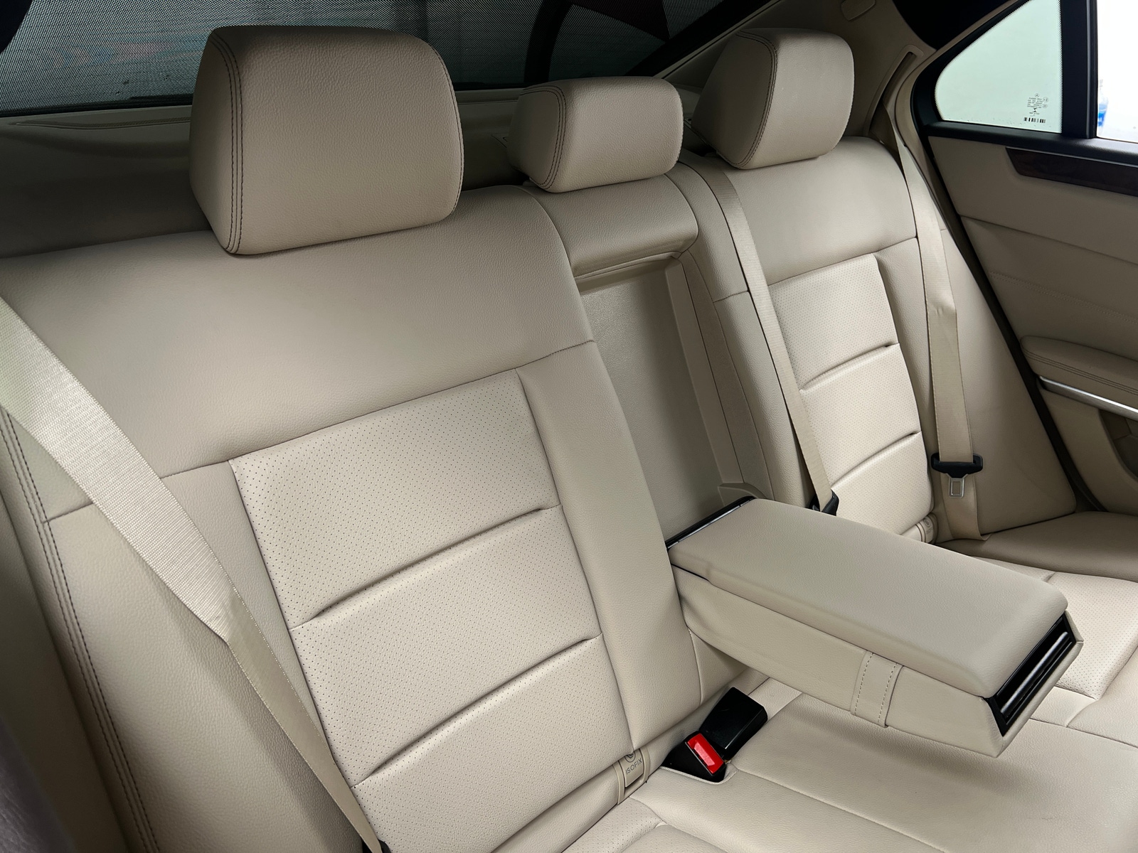 Thumbnail: 2014 Mercedes-Benz E-Class - 5