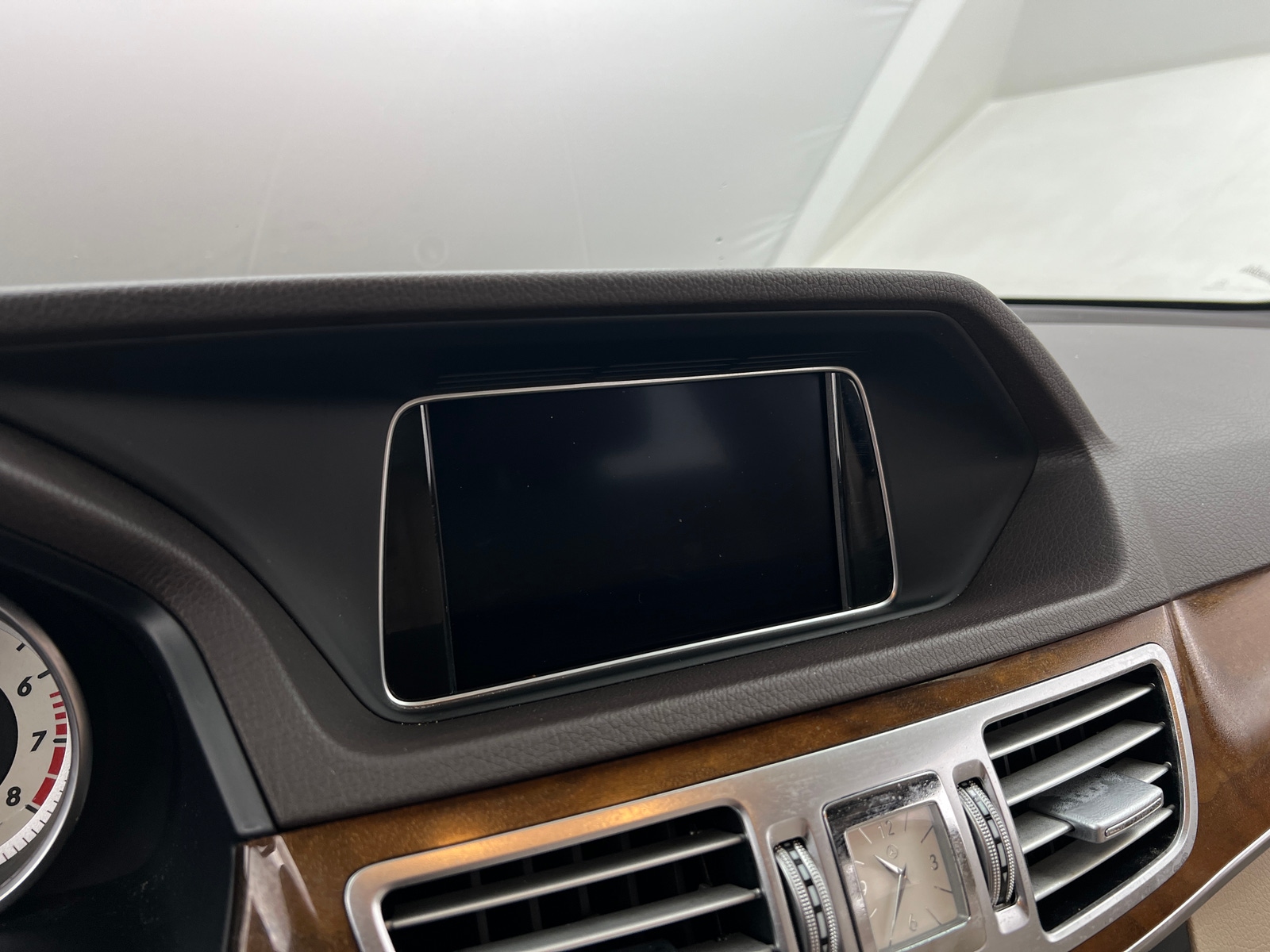 Thumbnail: 2014 Mercedes-Benz E-Class - 3