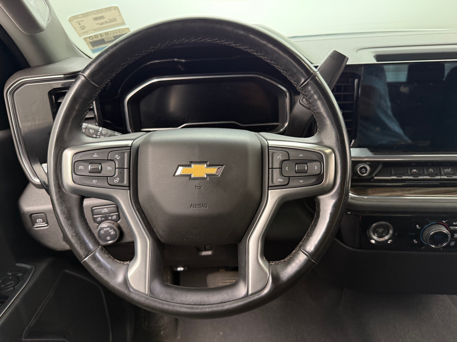 Thumbnail: 2023 Chevrolet Silverado 1500 - 5