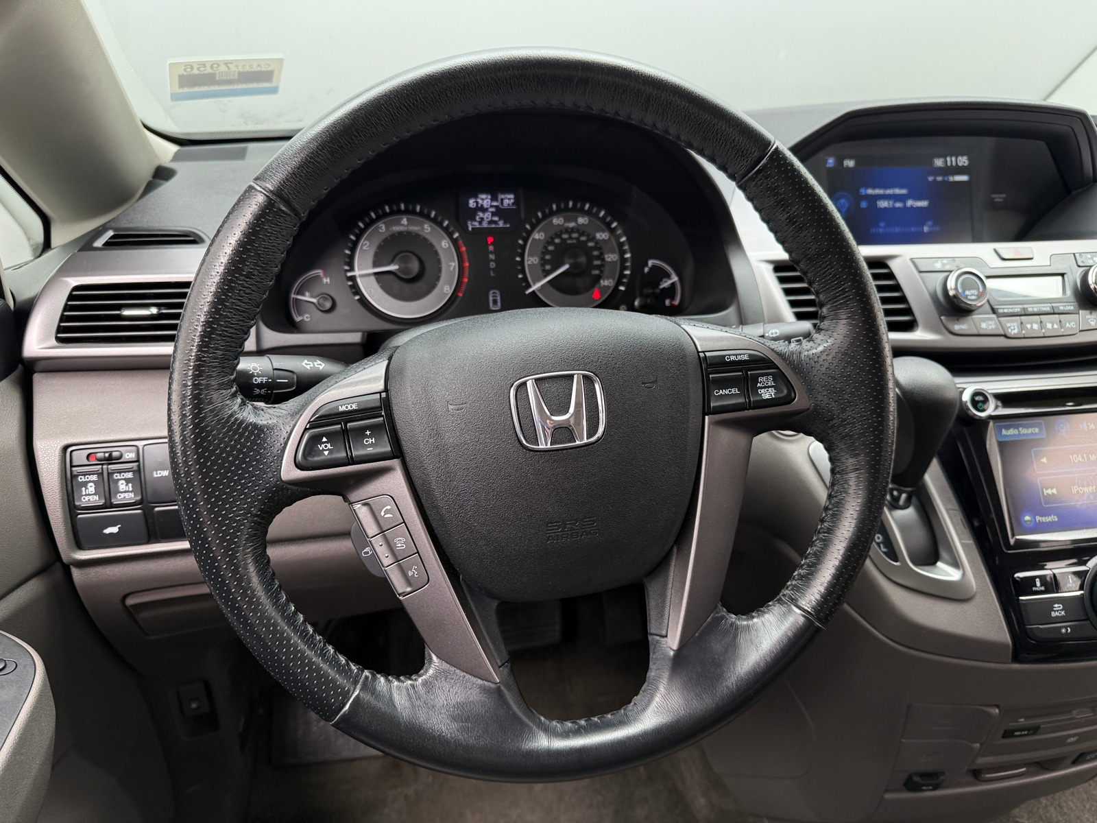 Thumbnail: 2015 Honda Odyssey - 4
