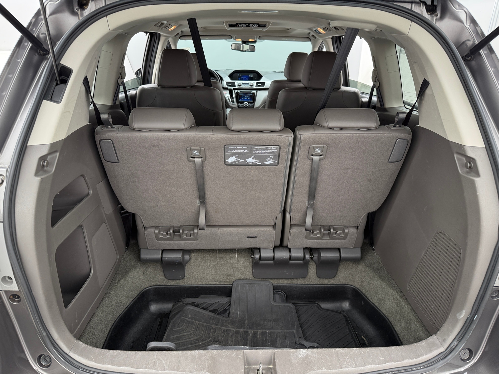 Thumbnail: 2015 Honda Odyssey - 6