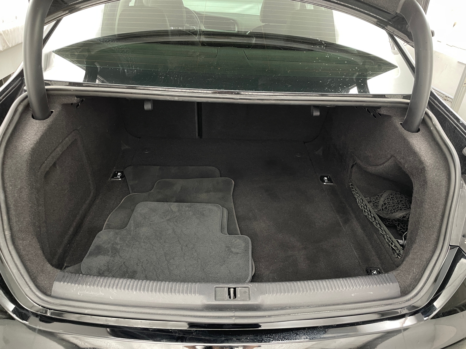 Thumbnail: 2013 Audi A4 - 6