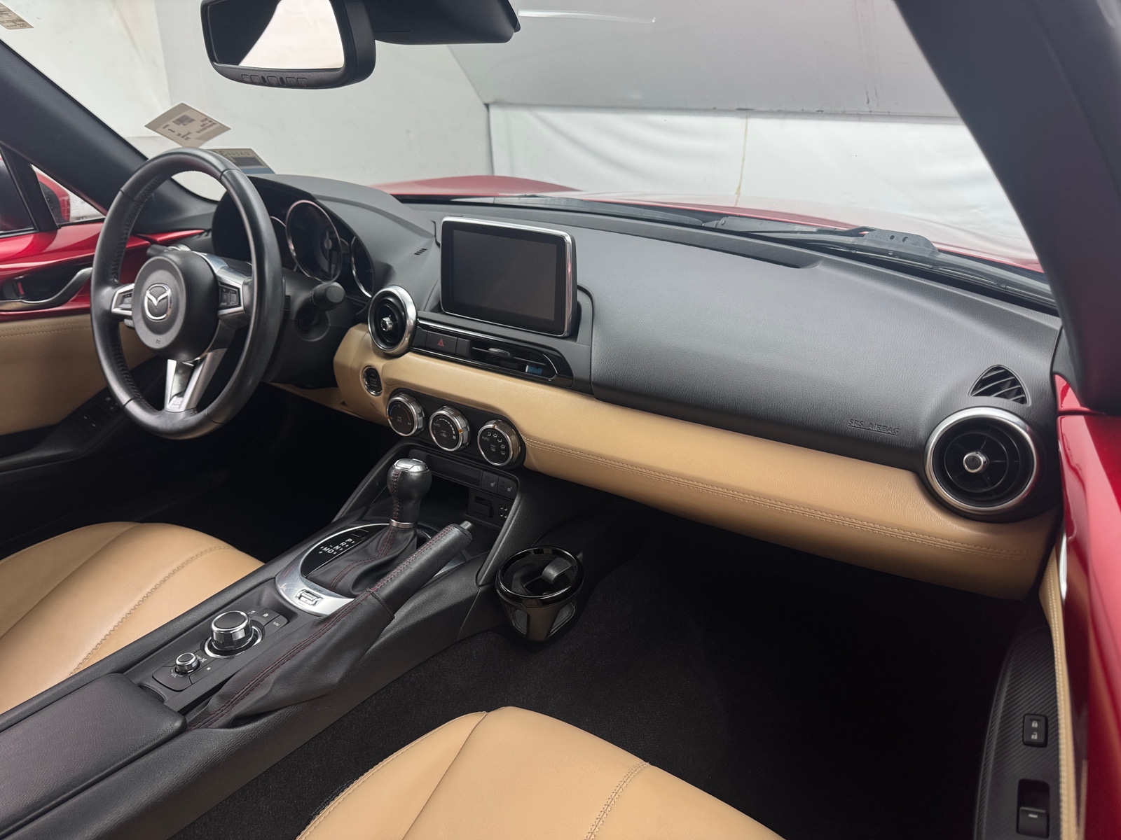 Thumbnail: 2016 Mazda MX-5 Miata - 2