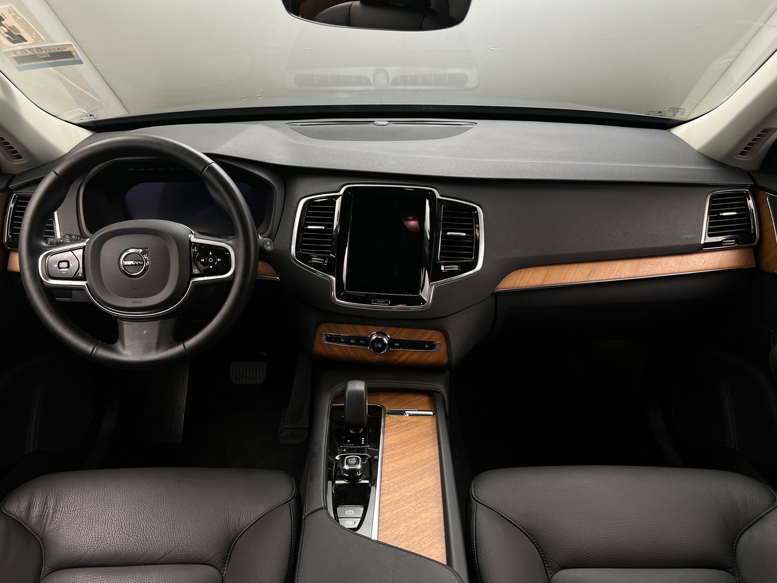 Thumbnail: 2025 Volvo XC90 - 2