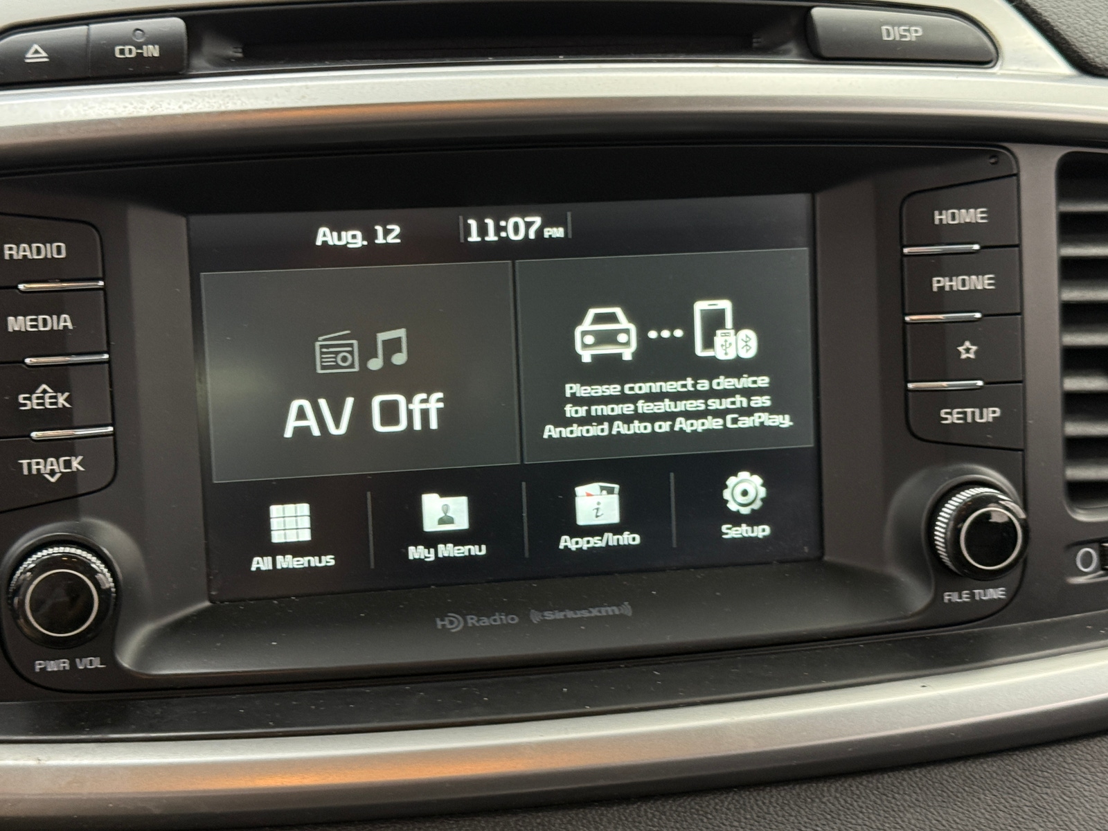 Thumbnail: 2019 Kia Sorento - 3