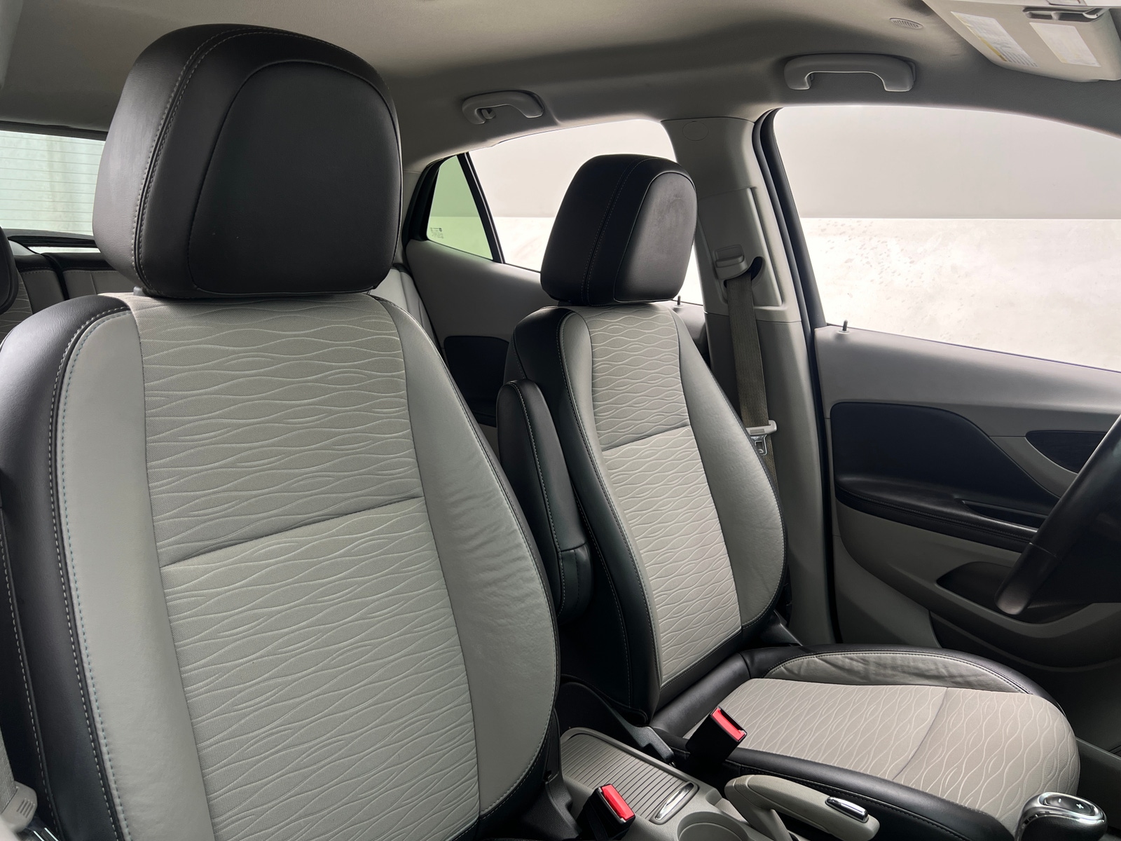 Thumbnail: 2016 Buick Encore - 2