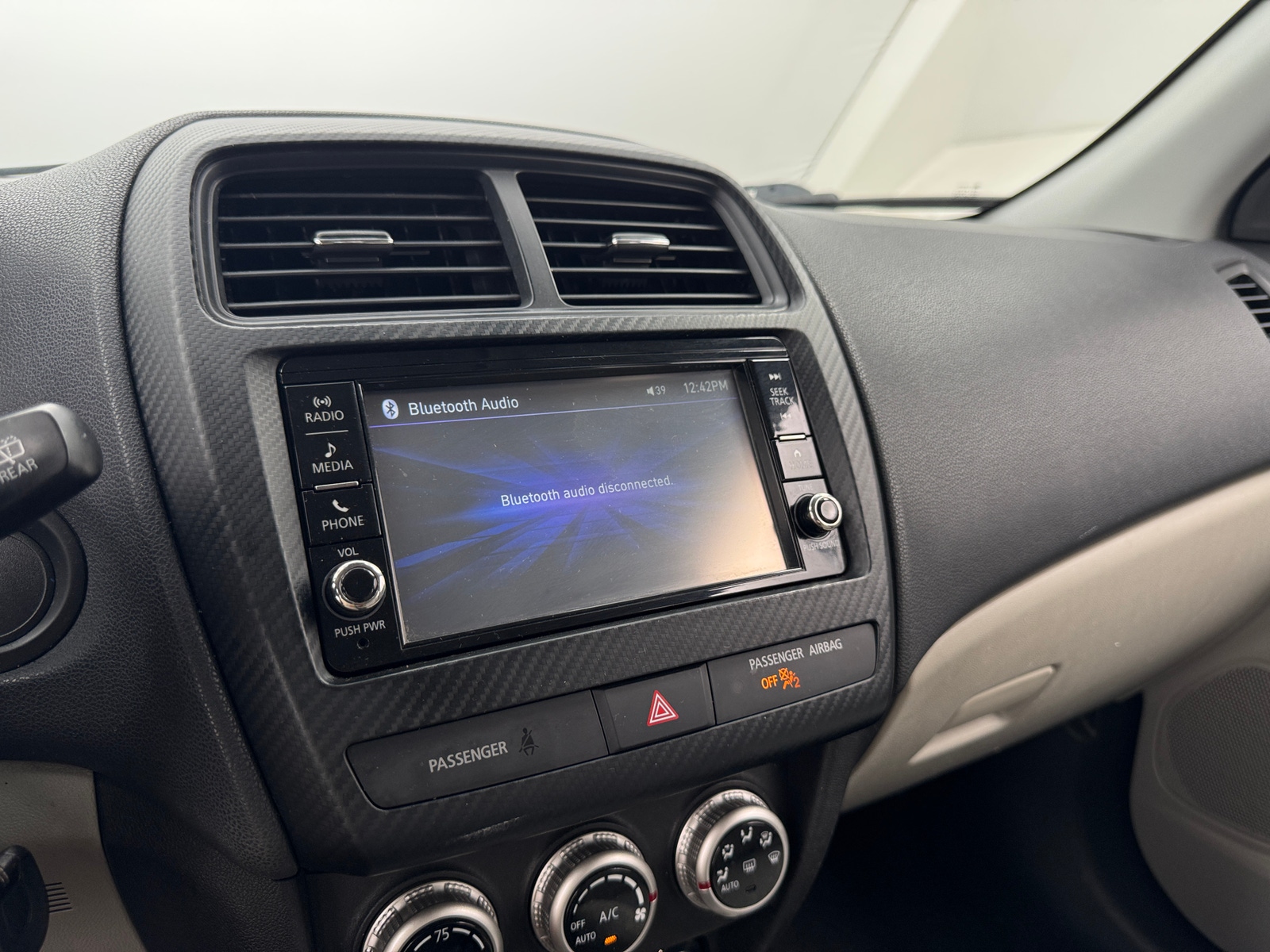 Thumbnail: 2021 Mitsubishi Outlander Sport - 4