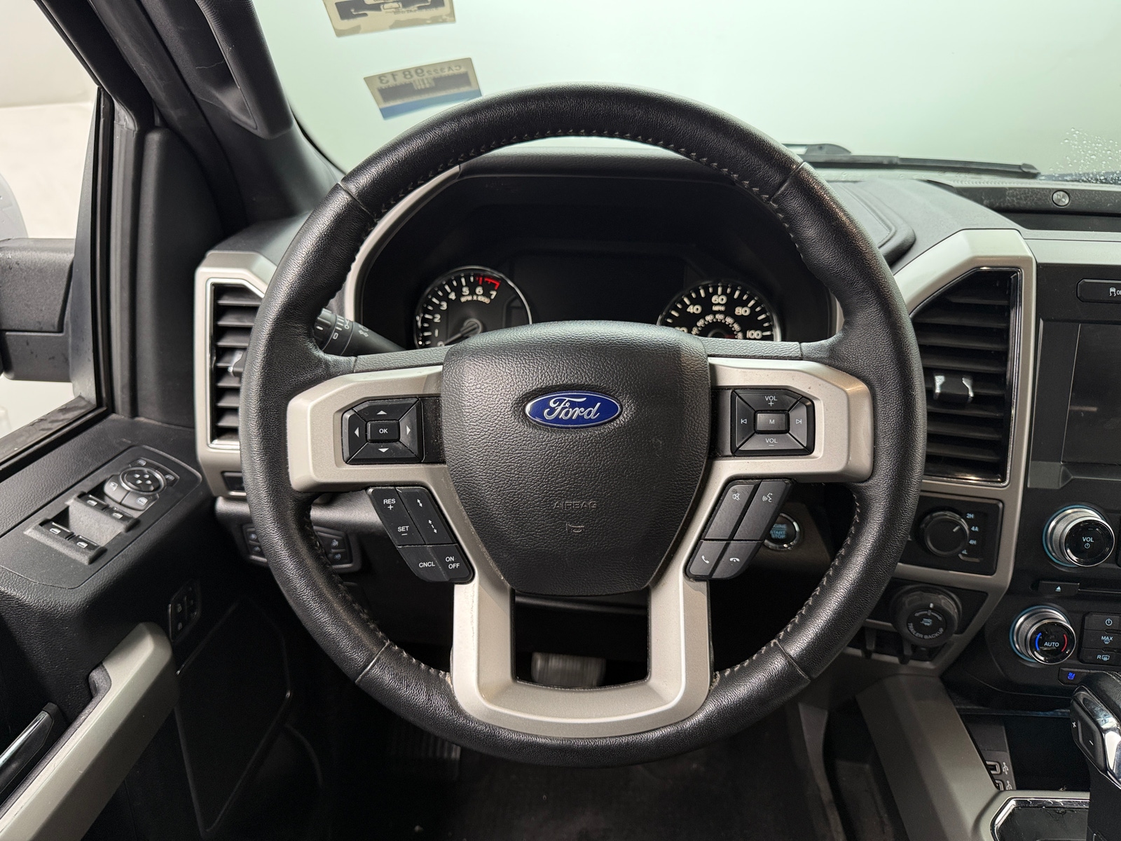 Thumbnail: 2018 Ford Econoline - 4