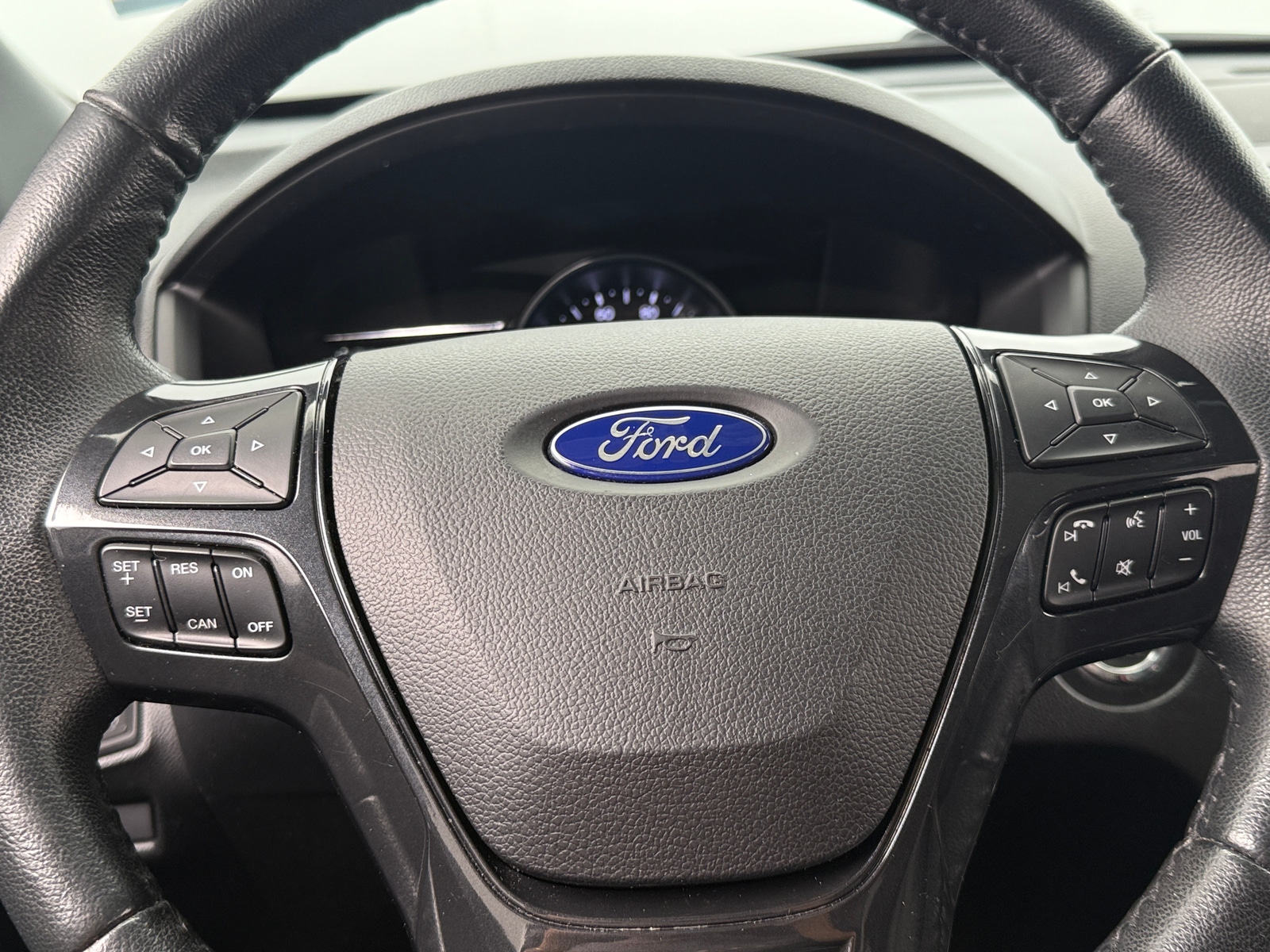 Thumbnail: 2018 Ford Explorer - 5