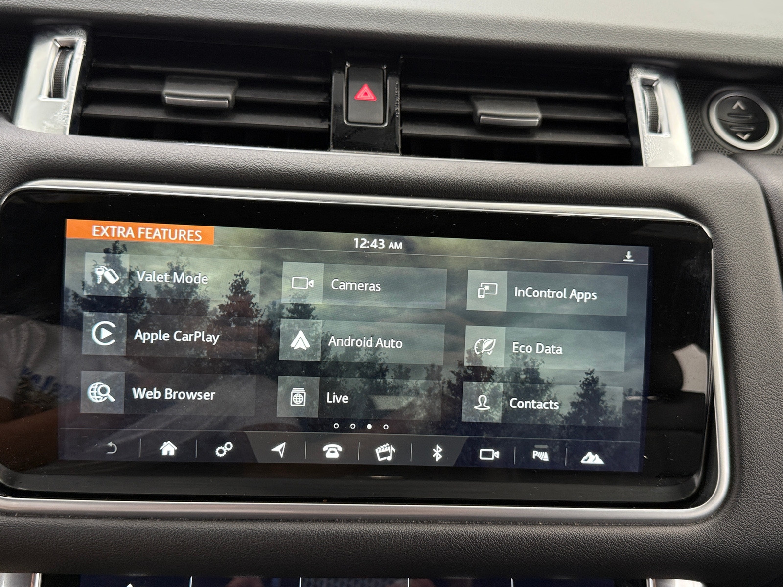 Thumbnail: 2019 Land Rover Range Rover Sport - 3