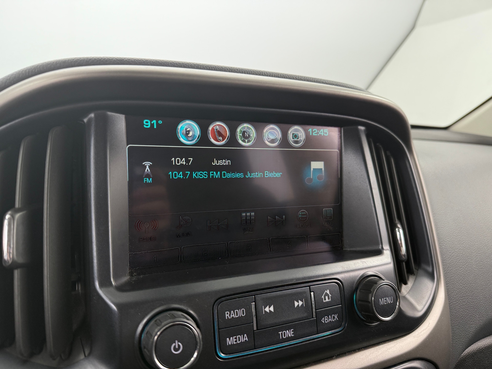 Thumbnail: 2018 Chevrolet Colorado - 4