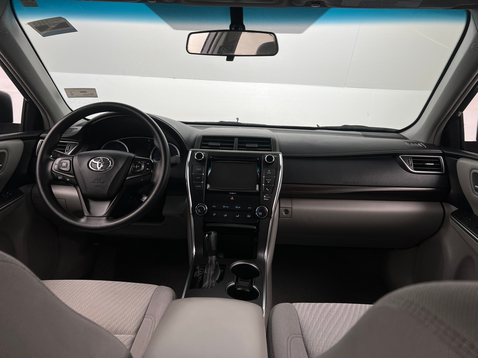Thumbnail: 2016 Toyota Camry - 3