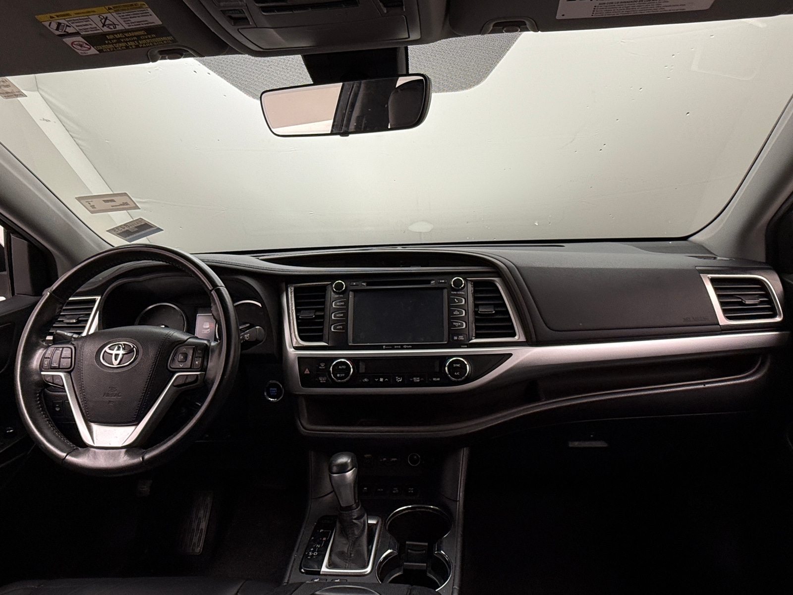 Thumbnail: 2019 Toyota Highlander - 2