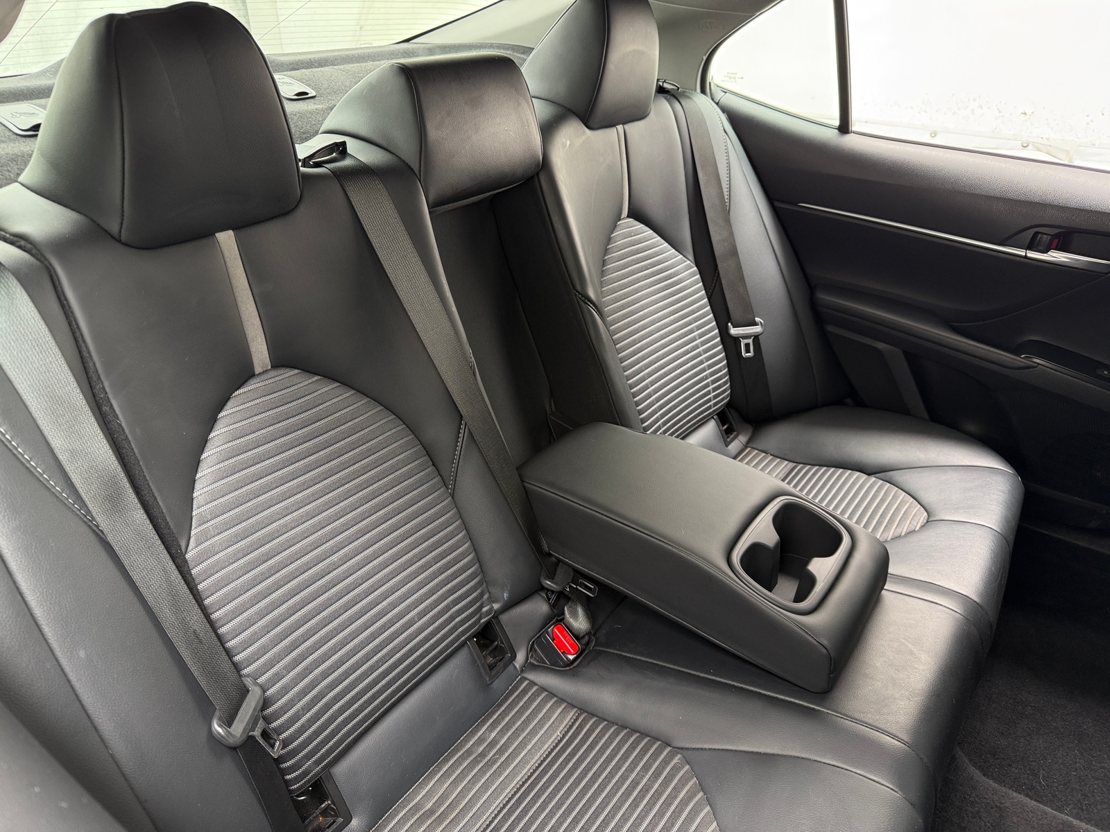 Thumbnail: 2020 Toyota Camry - 5