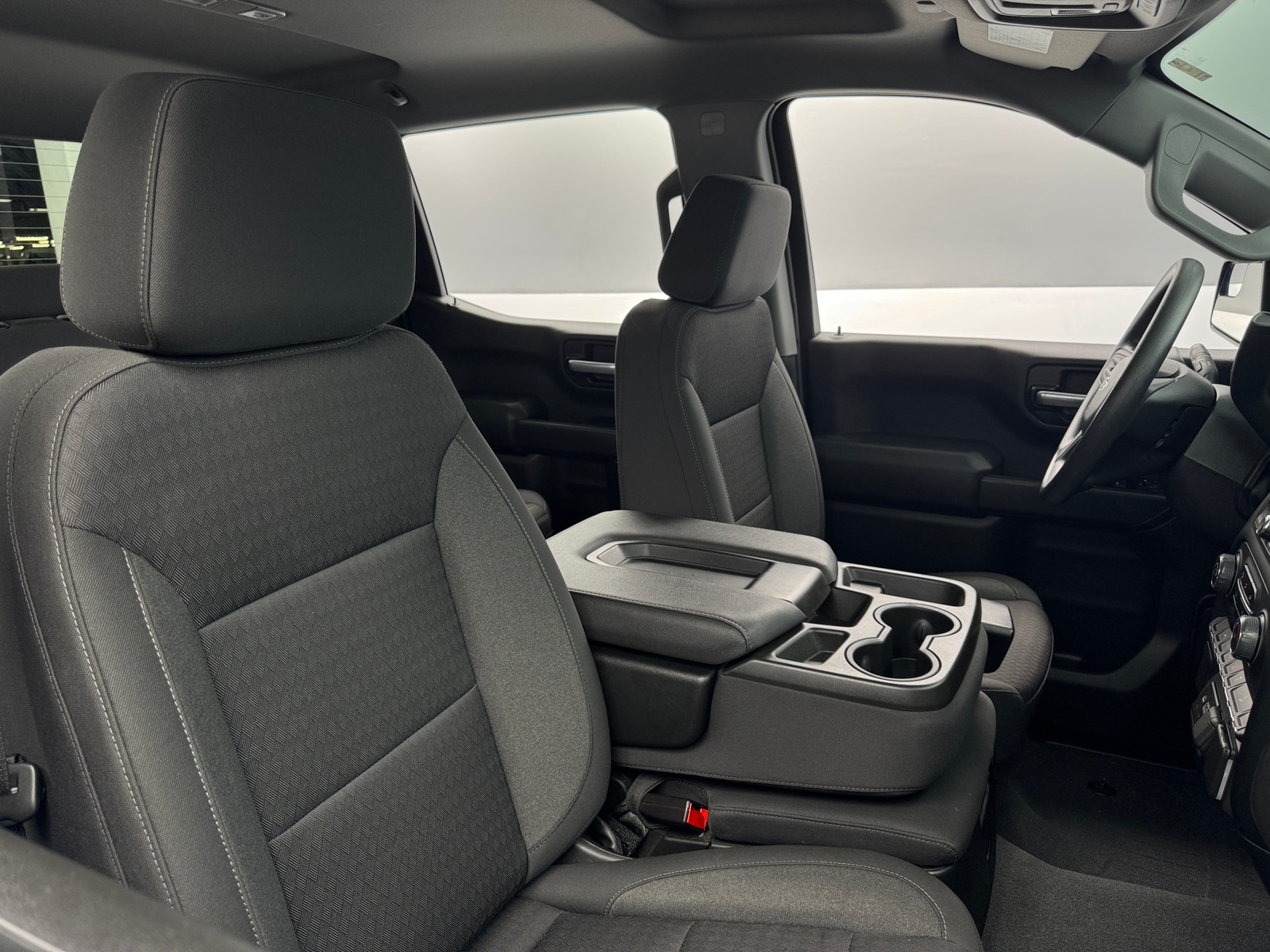 Thumbnail: 2022 Chevrolet Silverado 1500 - 2