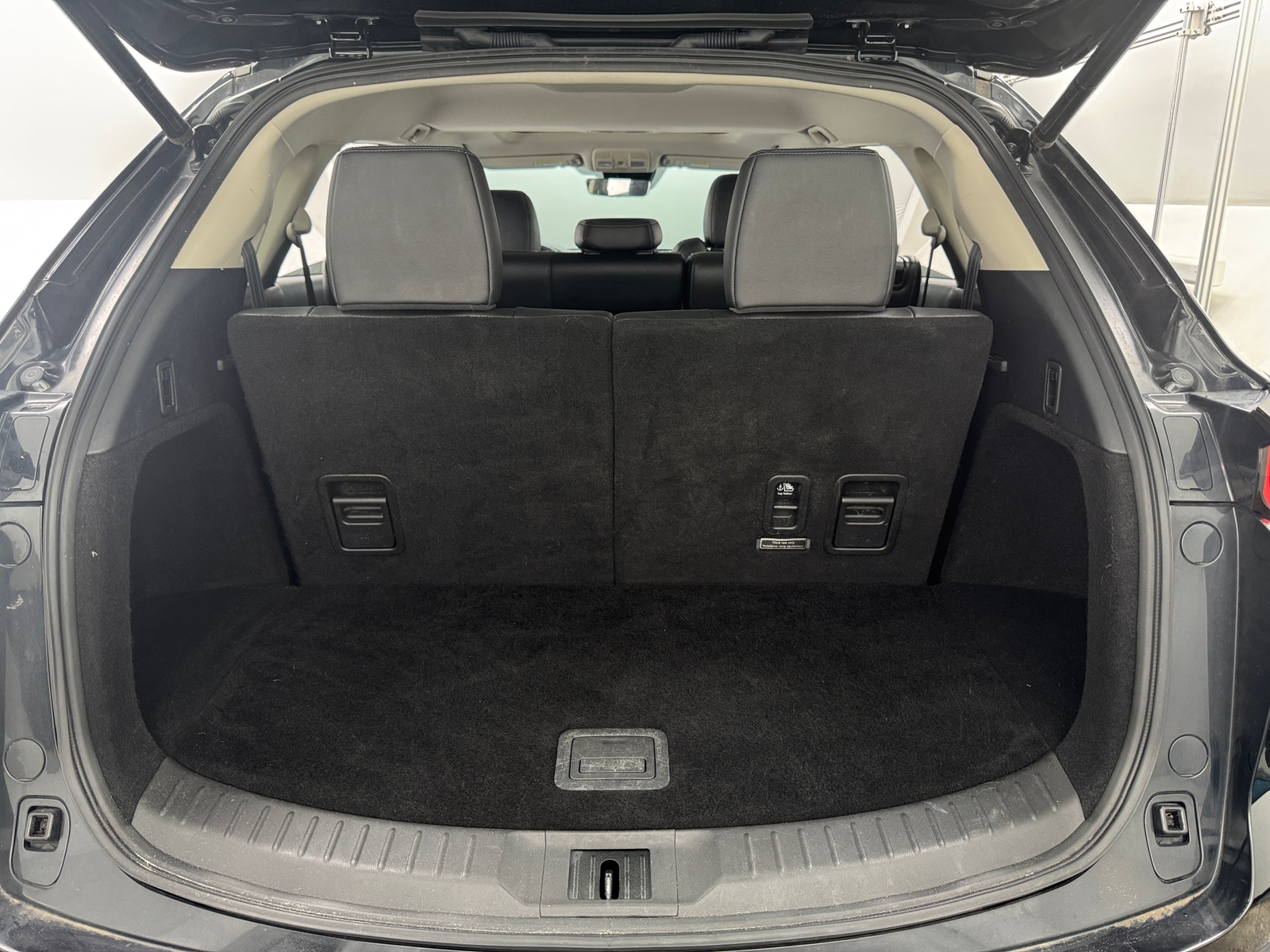 Thumbnail: 2022 Mazda CX-9 - 6