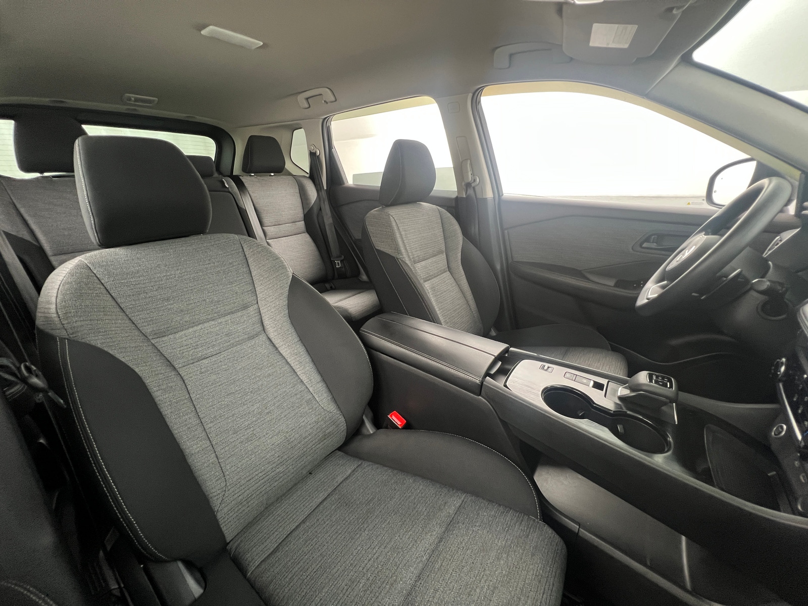 Thumbnail: 2021 Nissan Rogue - 2