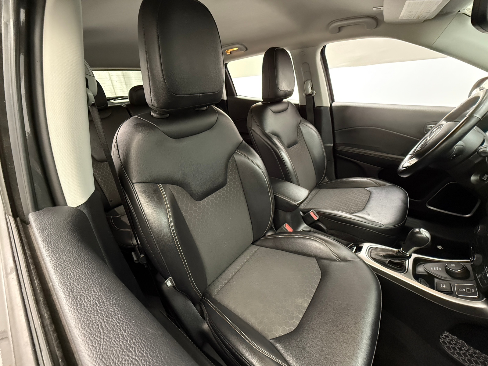Thumbnail: 2018 Jeep Compass - 2