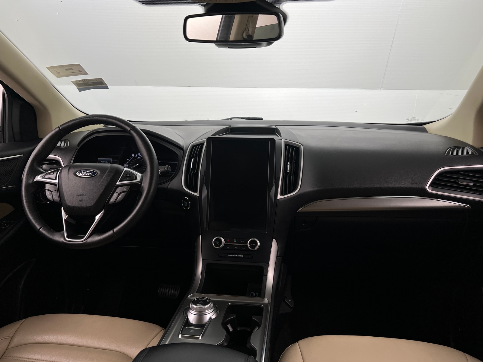 Thumbnail: 2022 Ford Edge - 3