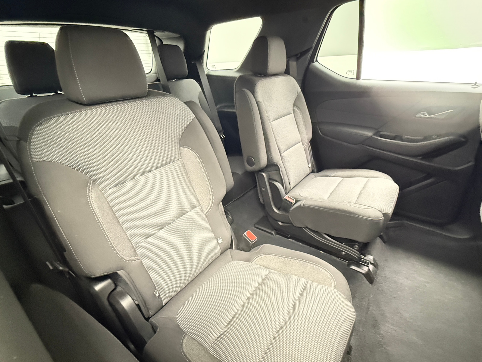 Thumbnail: 2022 Chevrolet Traverse - 6