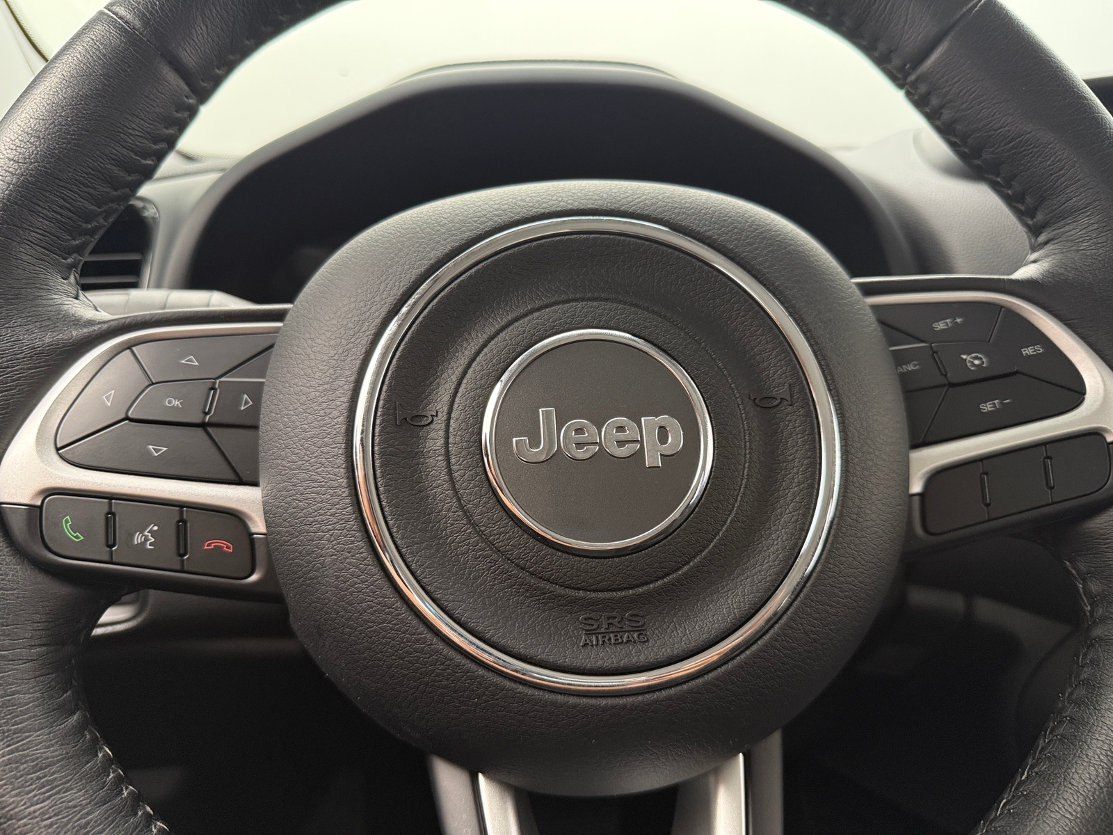 Thumbnail: 2023 Jeep Renegade - 5
