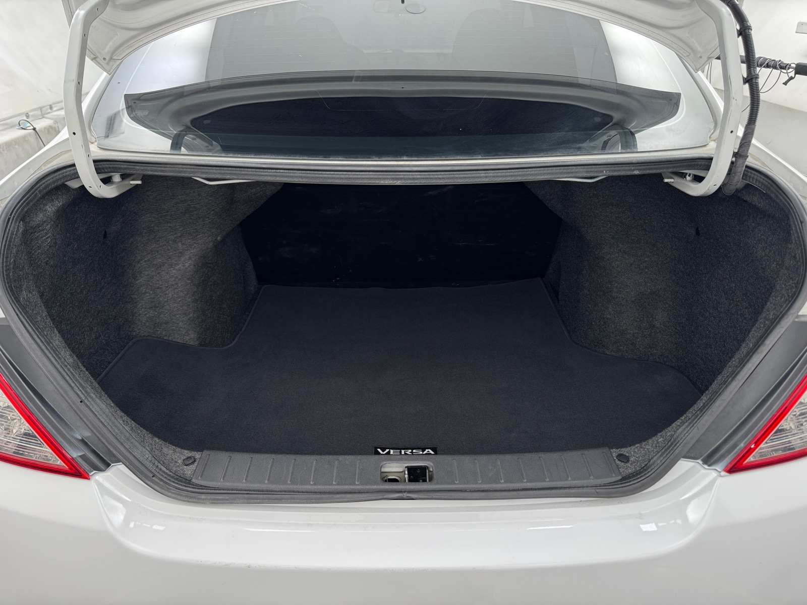 Thumbnail: 2019 Nissan Versa - 7