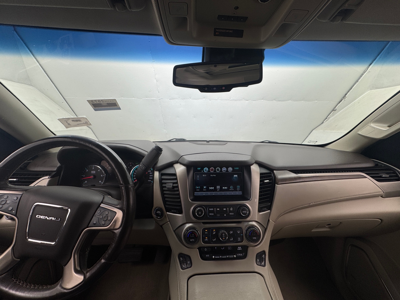 Thumbnail: 2019 GMC Yukon XL - 2