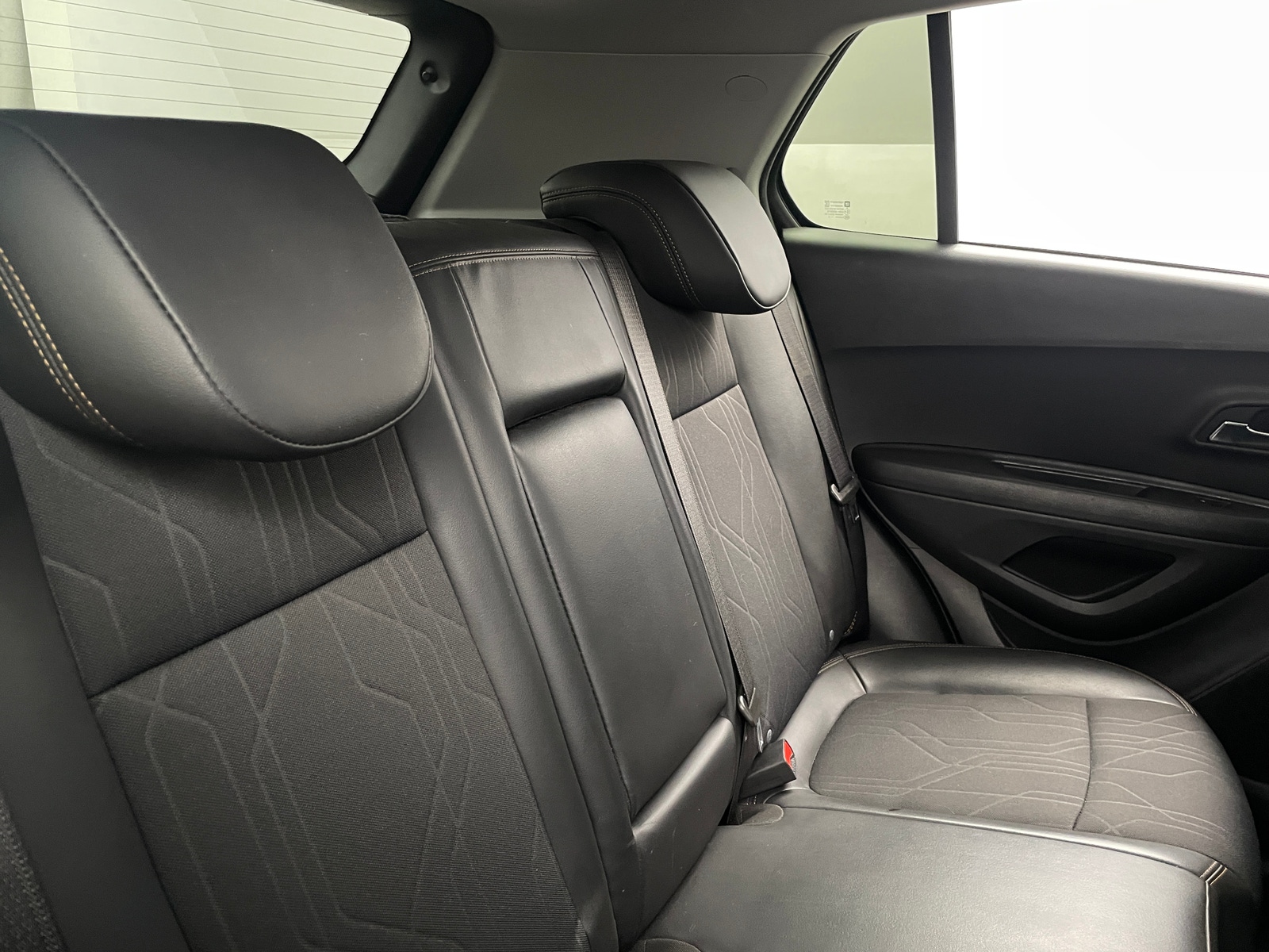 Thumbnail: 2021 Chevrolet Trax - 6