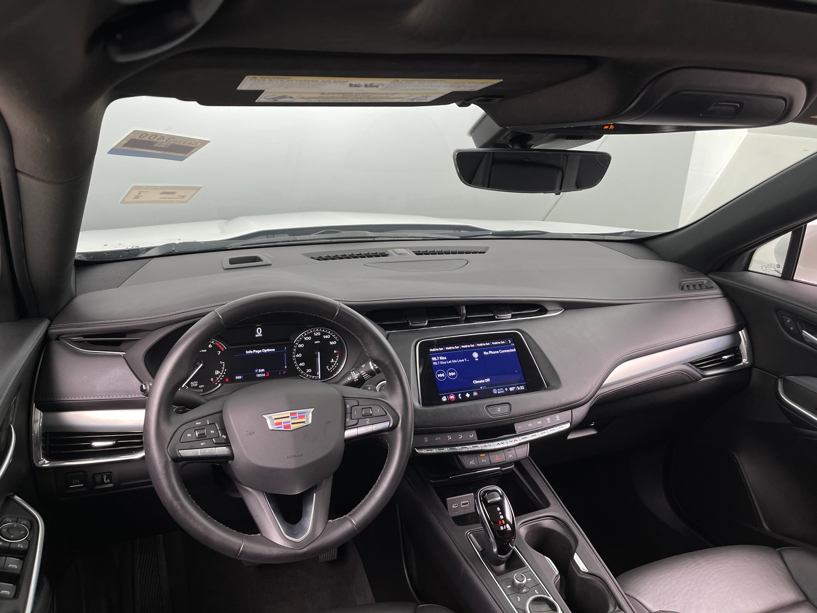 Thumbnail: 2022 Cadillac XT4 - 2