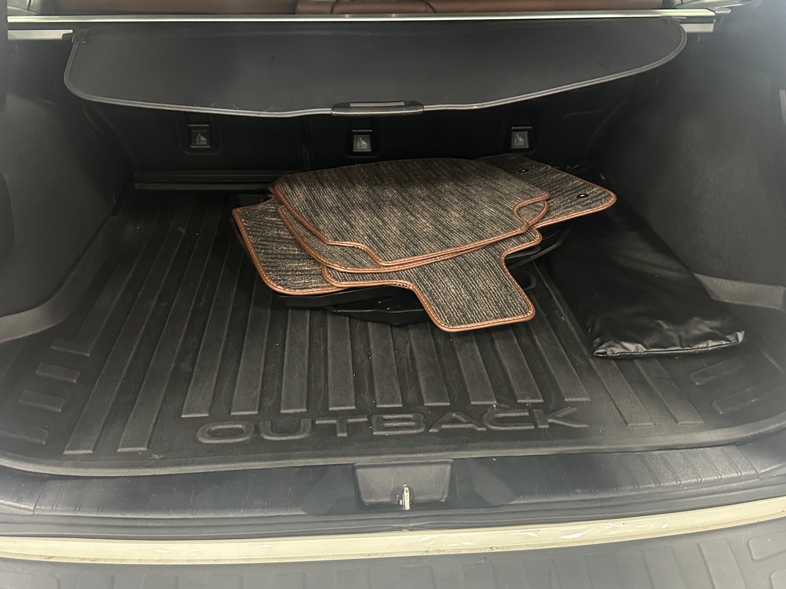 Thumbnail: 2018 Subaru Outback - 6