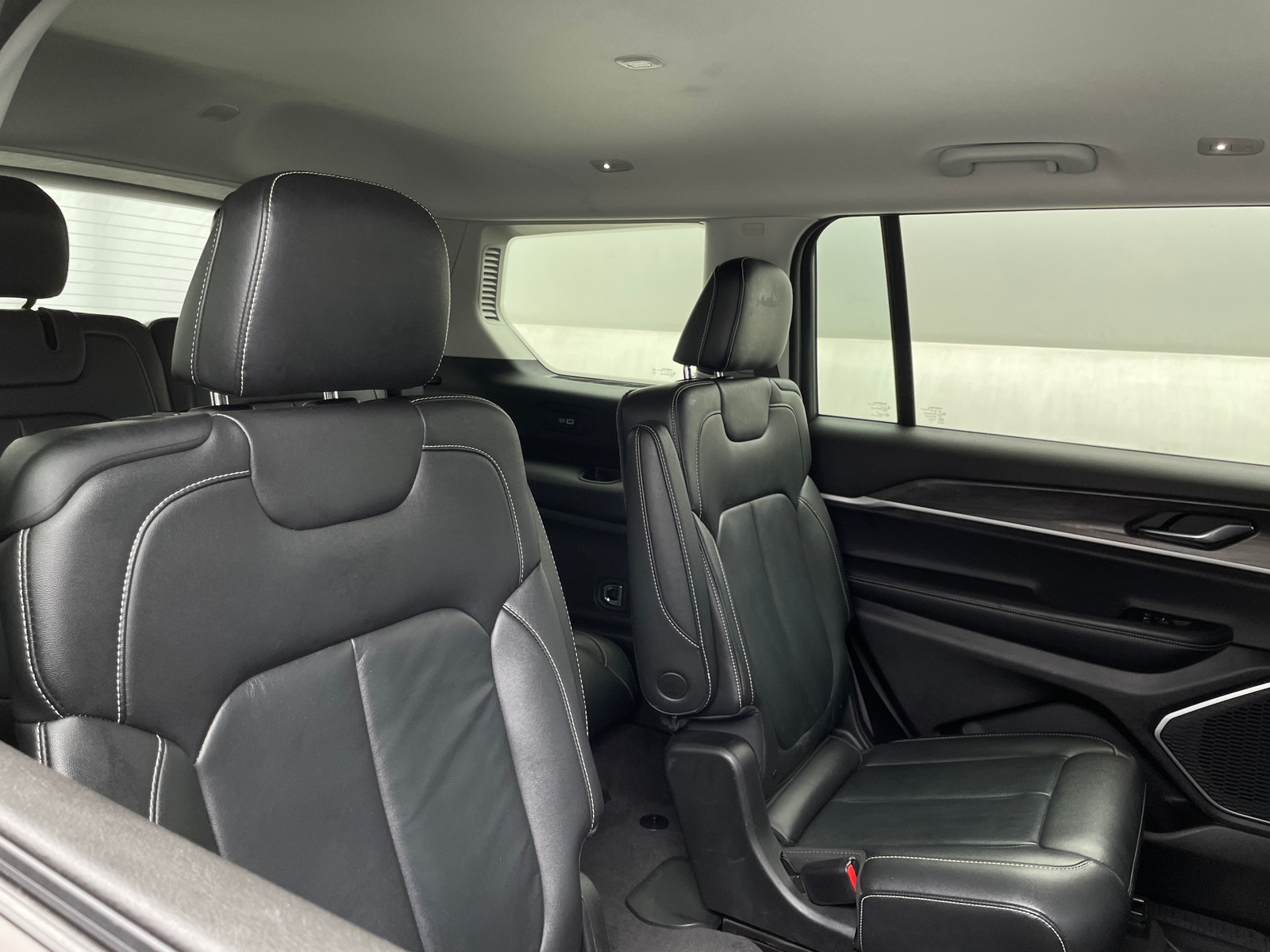 Thumbnail: 2021 Jeep Grand Cherokee L - 5