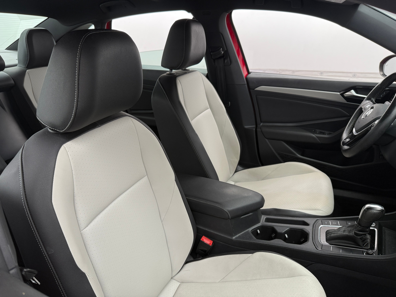 Thumbnail: 2021 Volkswagen Jetta - 2