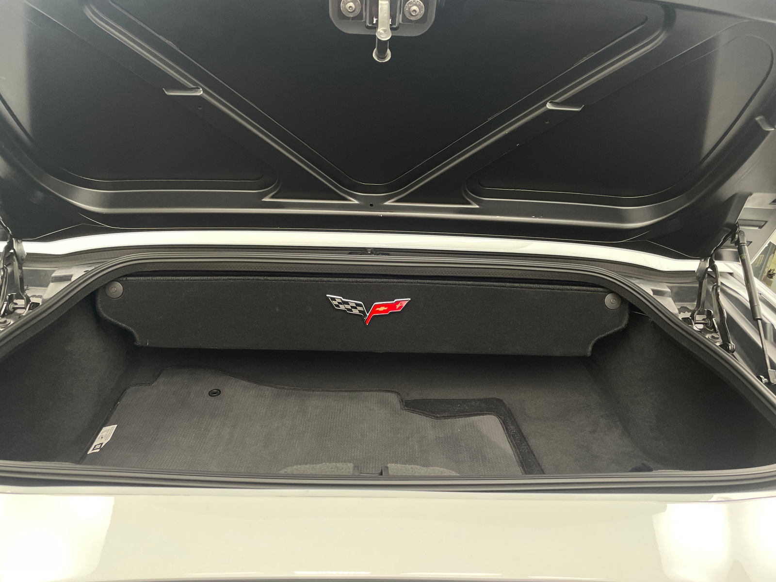 Thumbnail: 2011 Chevrolet Corvette - 5