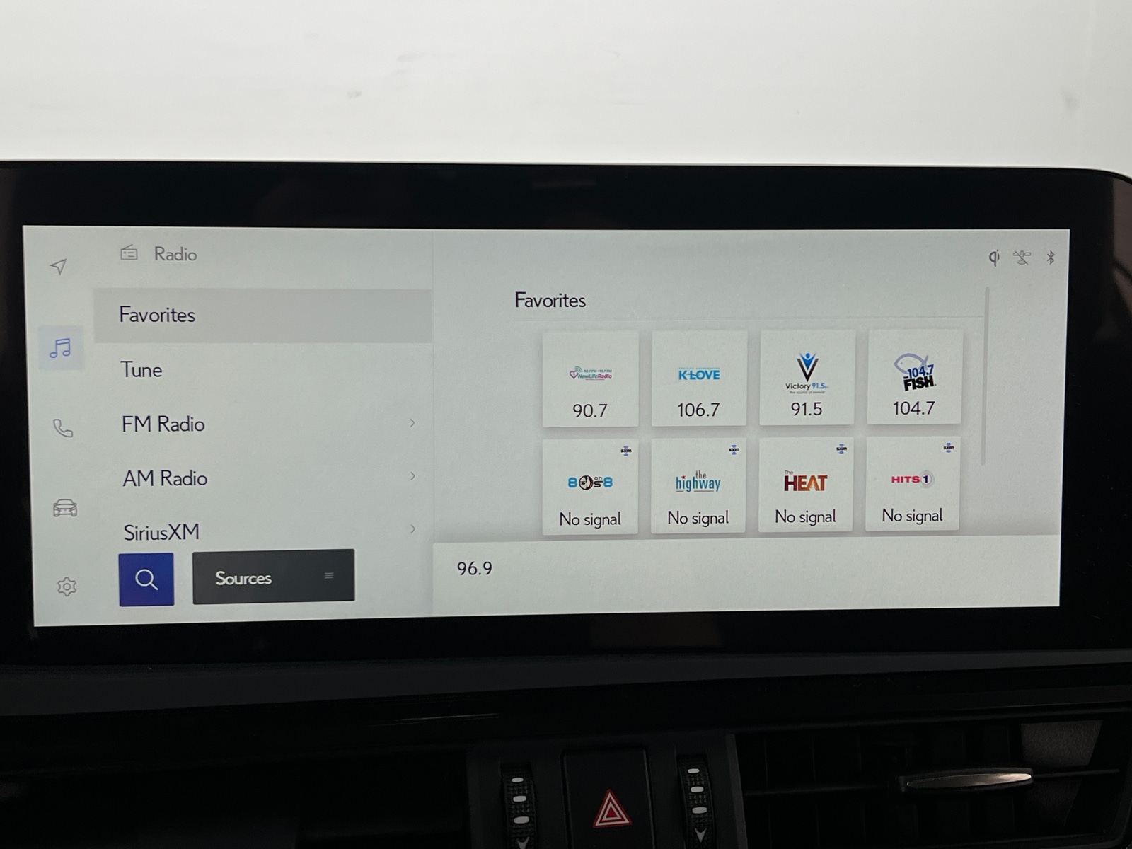 Thumbnail: 2023 Lexus ES - 3