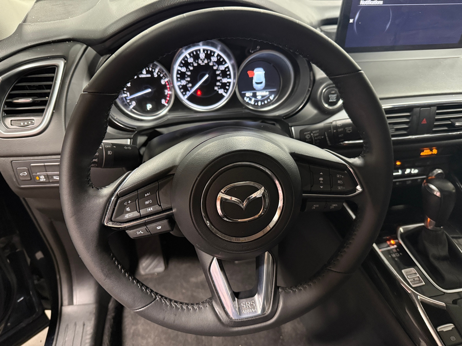 Thumbnail: 2023 Mazda CX-9 - 4