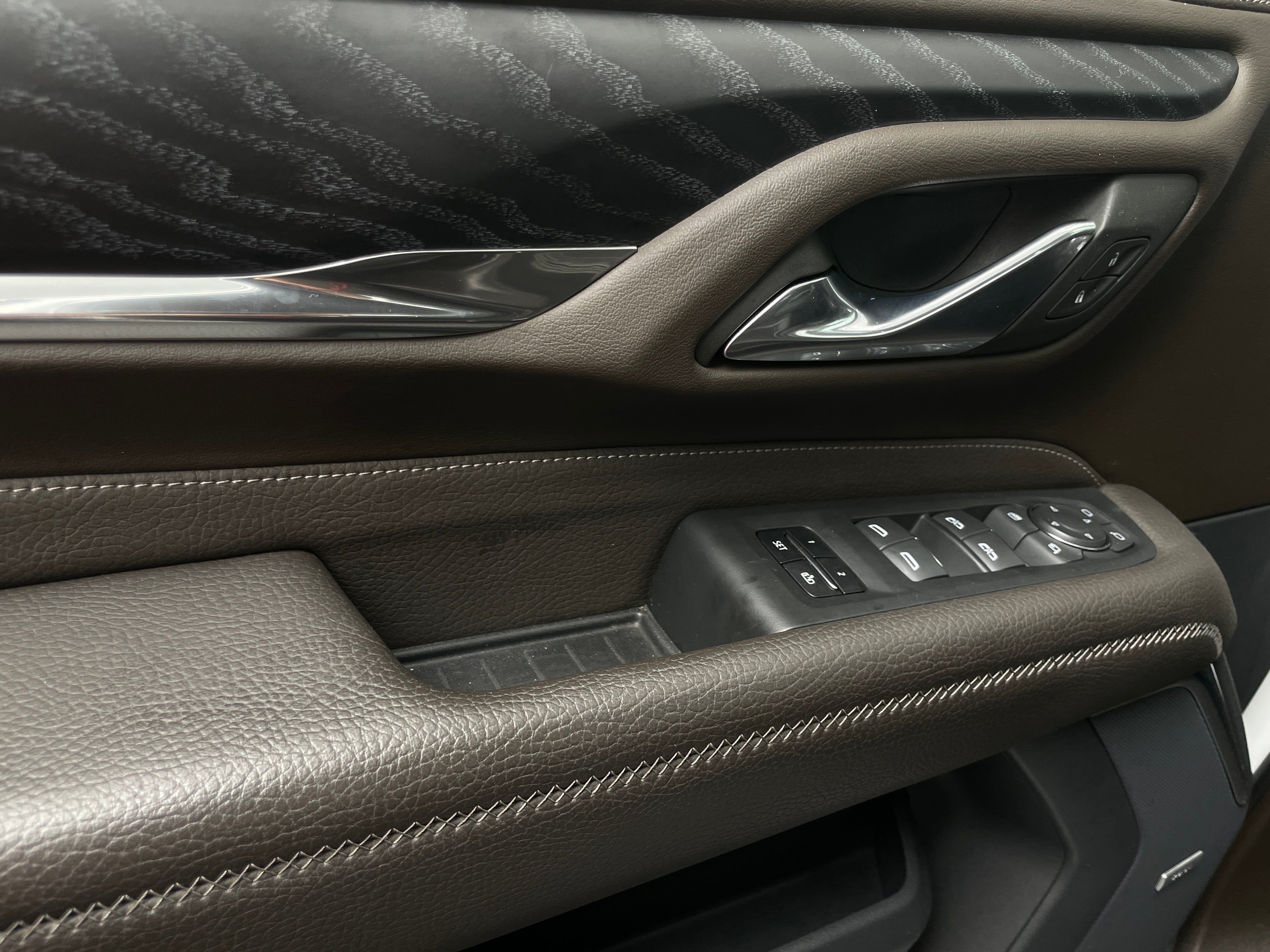 Image of 2023 GMC Yukon Denali