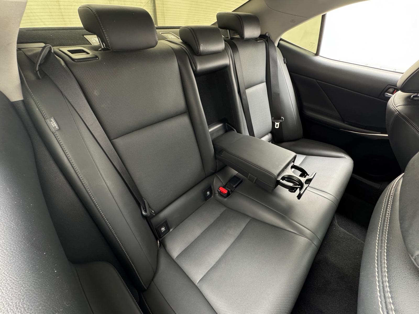 Thumbnail: 2015 Lexus IS - 5