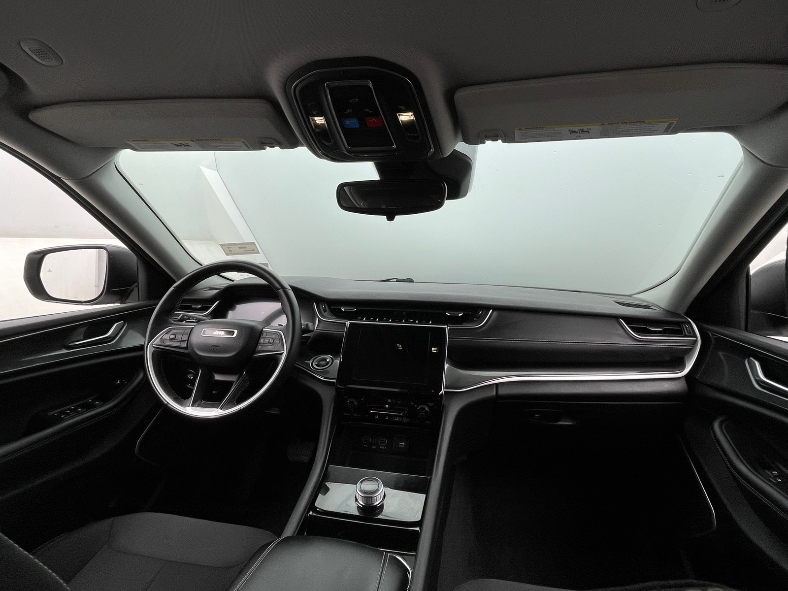 Thumbnail: 2022 Jeep Grand Cherokee L - 3