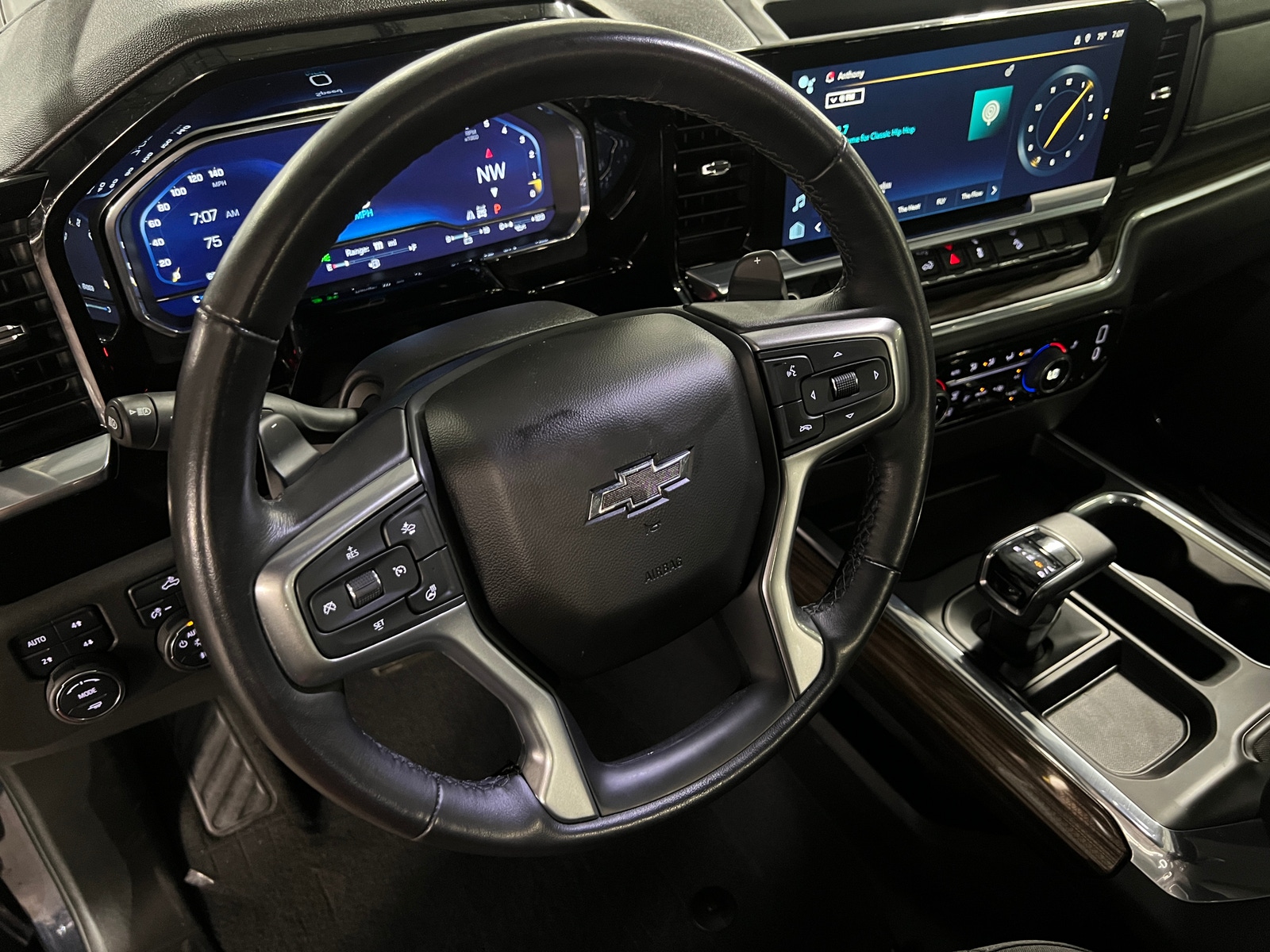 Thumbnail: 2022 Chevrolet Silverado 1500 - 5