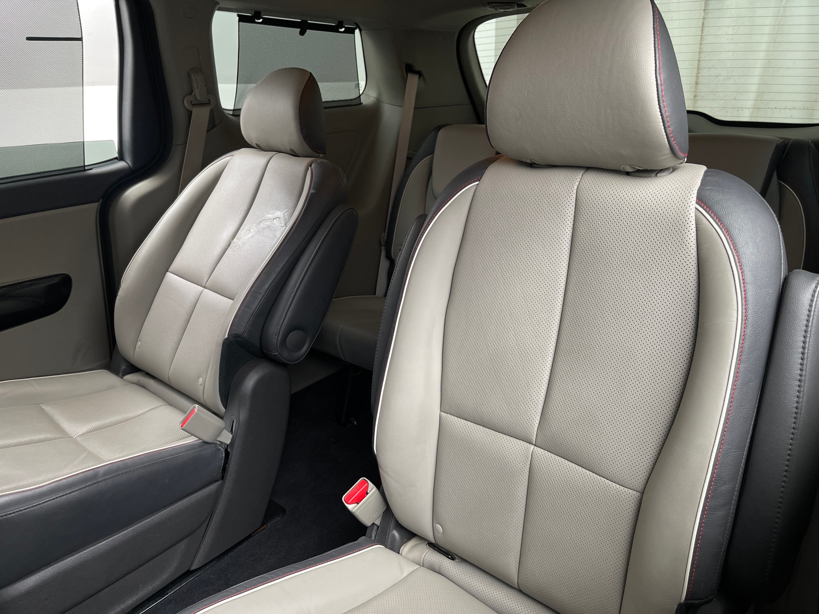 Thumbnail: 2015 Kia Sedona - 5