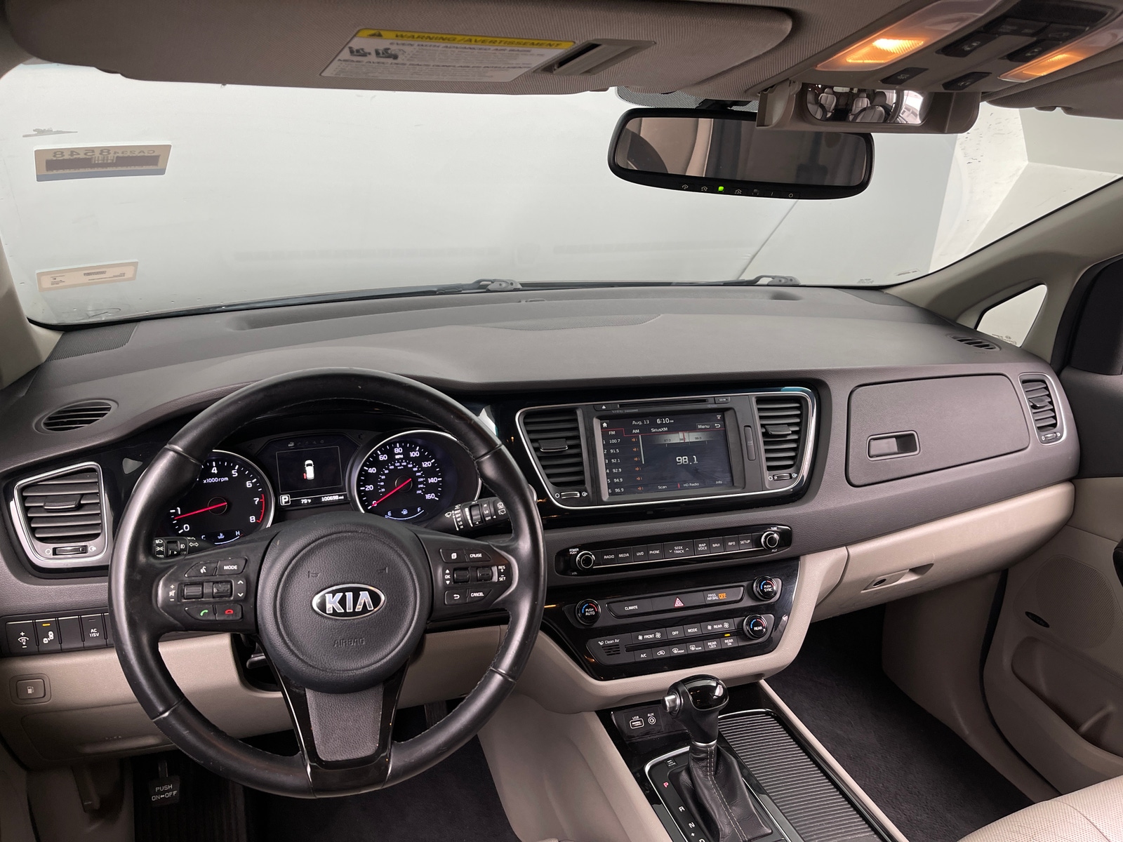 Thumbnail: 2015 Kia Sedona - 2