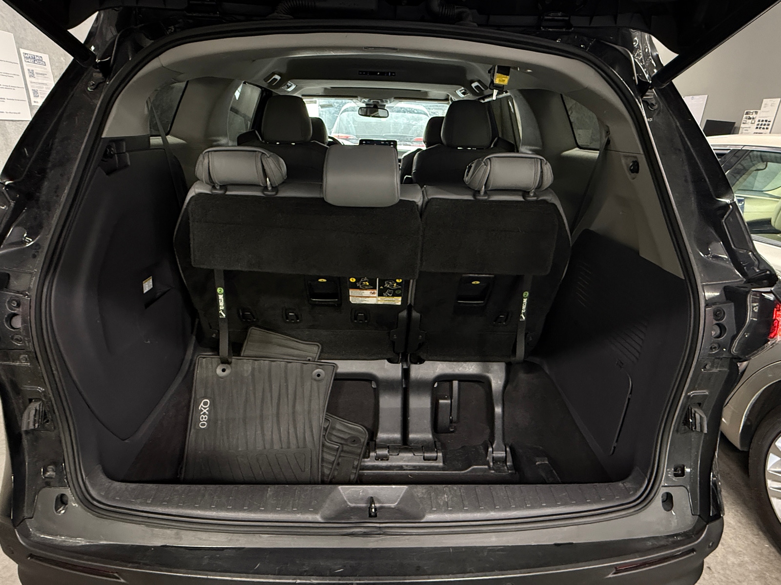 Thumbnail: 2021 Toyota Sienna - 6