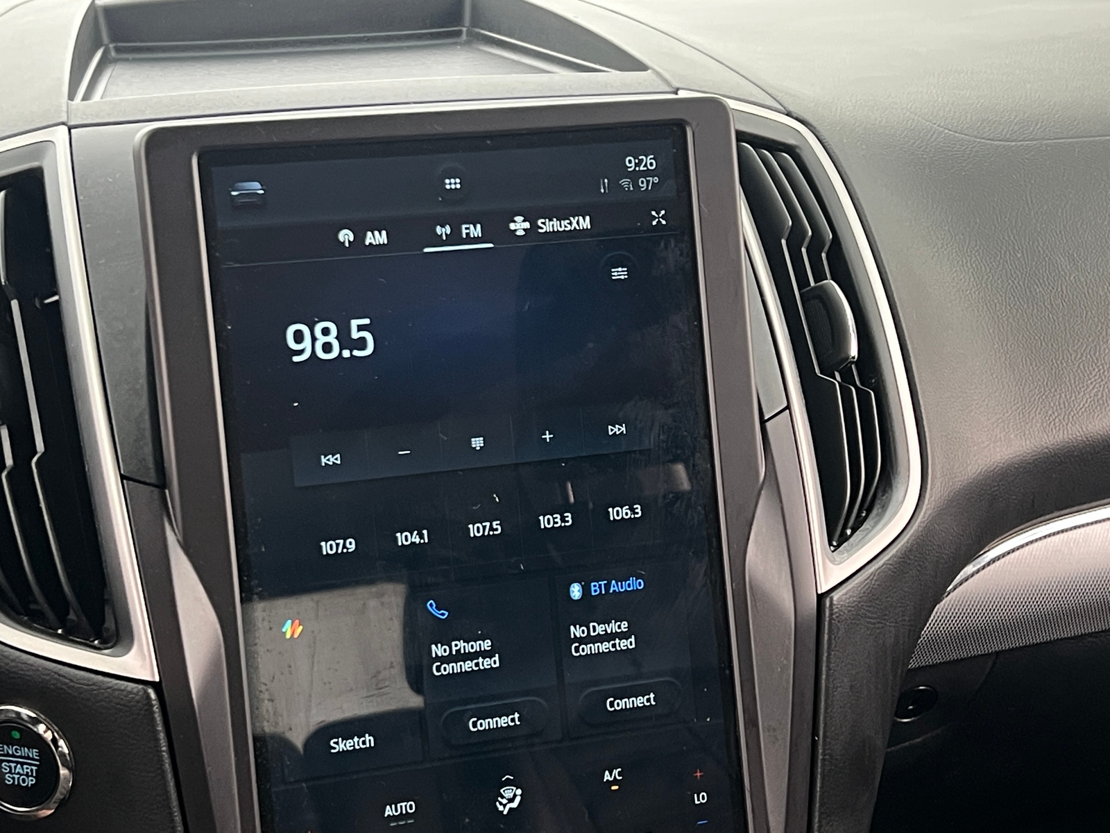 Thumbnail: 2021 Ford Edge - 3
