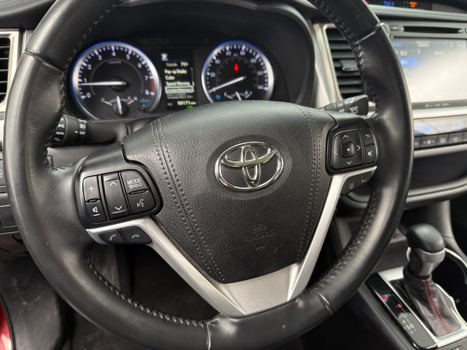 Thumbnail: 2019 Toyota Highlander - 4