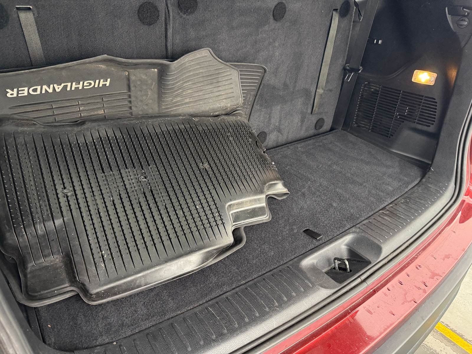 Thumbnail: 2019 Toyota Highlander - 6