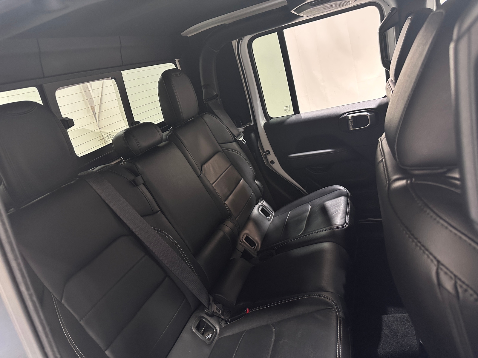 Thumbnail: 2021 Jeep Gladiator - 5