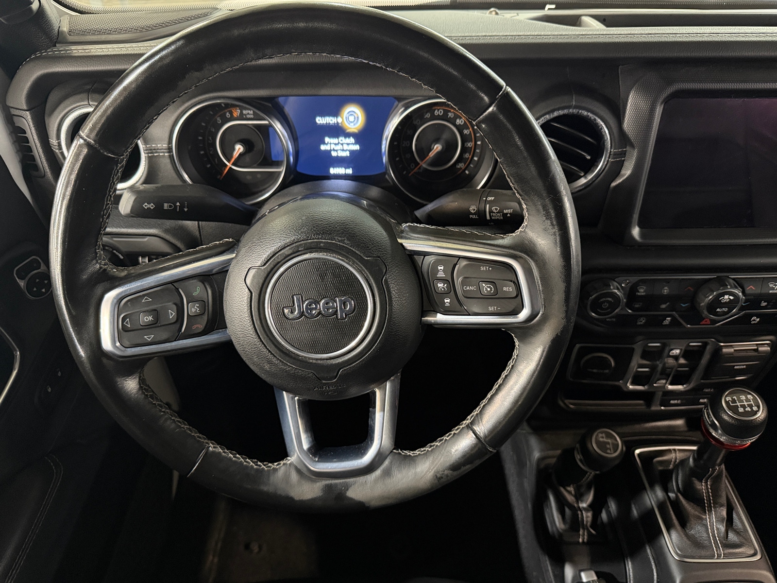 Thumbnail: 2021 Jeep Gladiator - 4