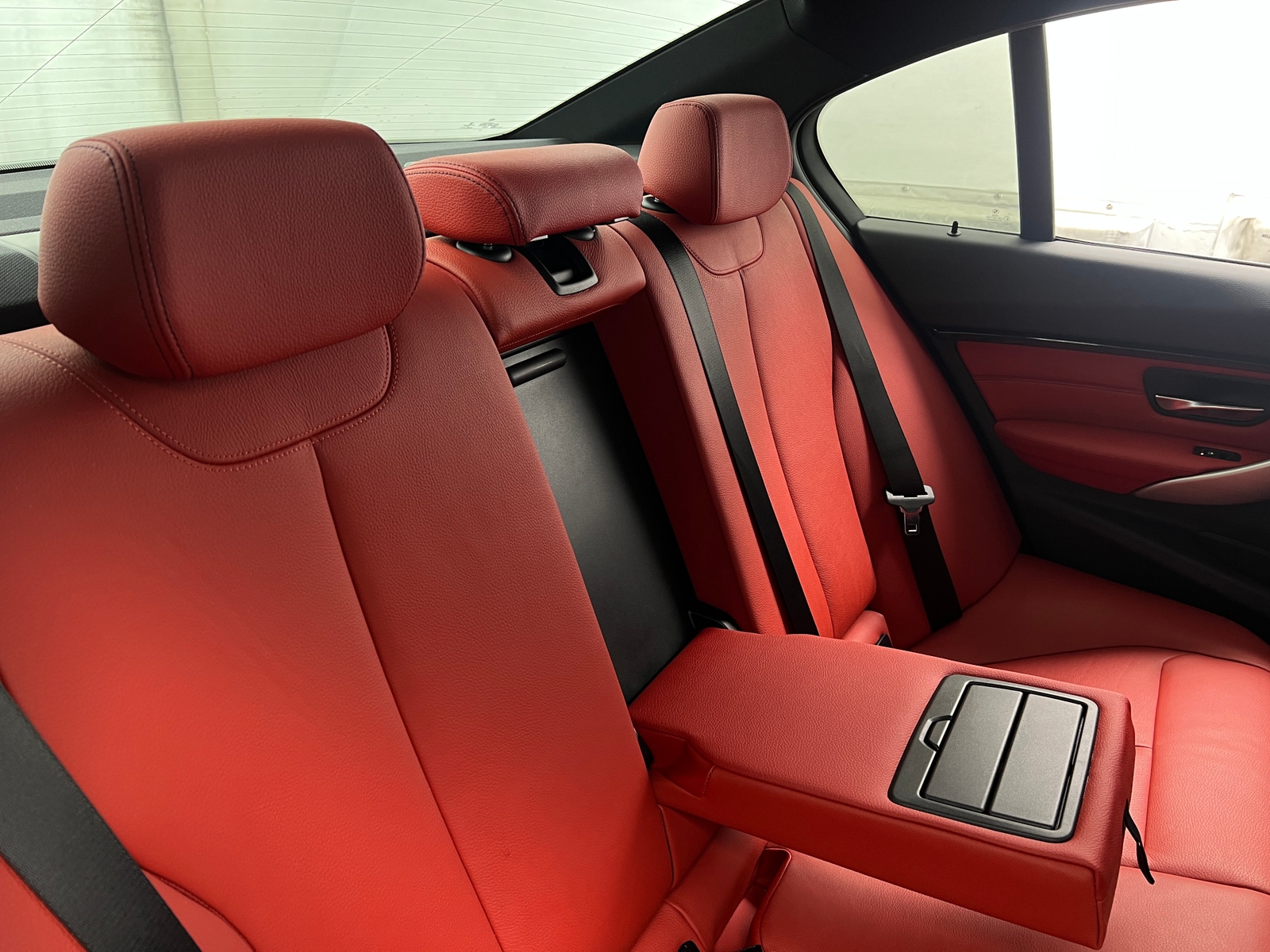 Thumbnail: 2017 BMW 3 Series - 5